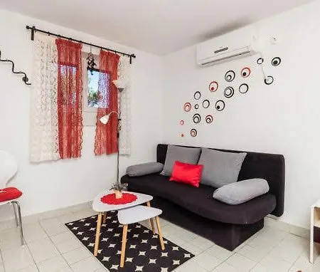 Rojal Apartment *