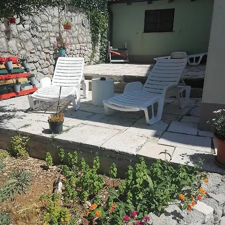 Rojal Apartment *