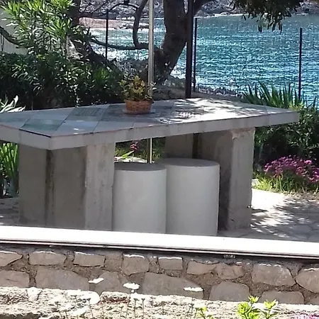 Rojal Apartment